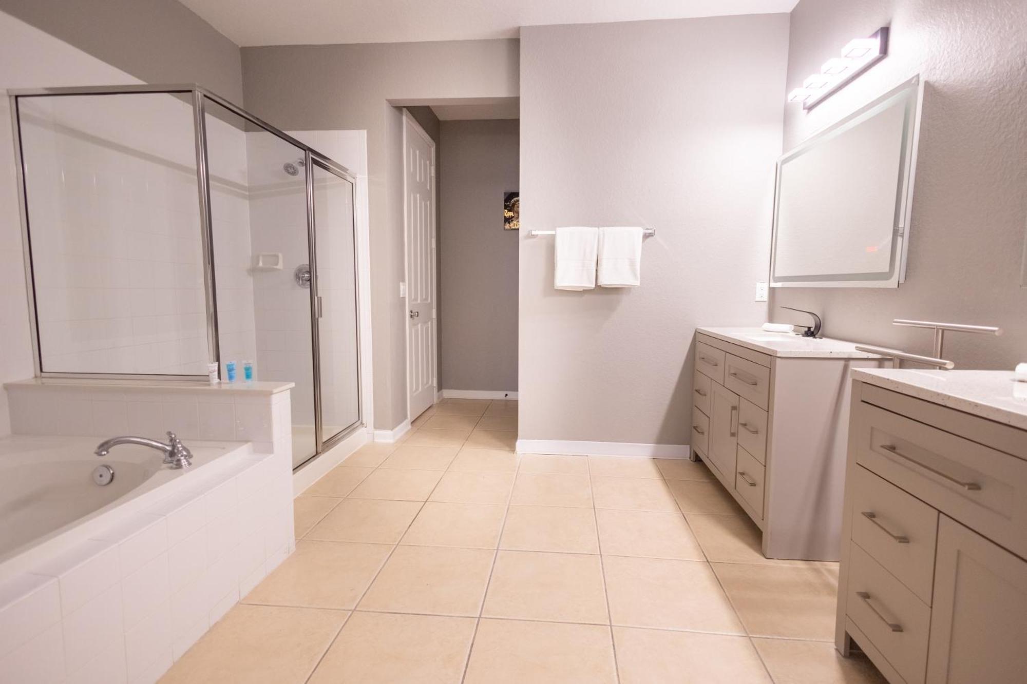 Disney Parks- International Dr - Orlando Luxury Condominium- Fully Equipped - 3Bed & 2 Bath- 외부 사진