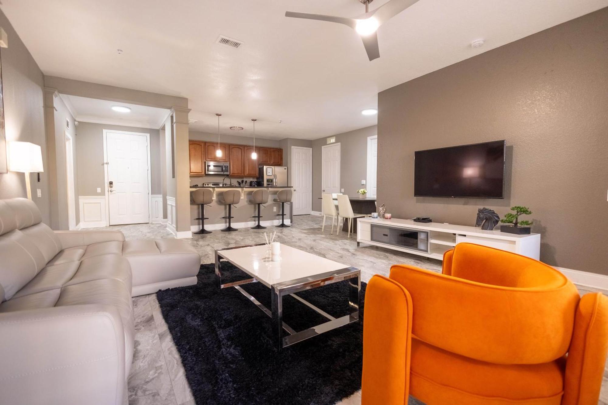 Disney Parks- International Dr - Orlando Luxury Condominium- Fully Equipped - 3Bed & 2 Bath- 외부 사진